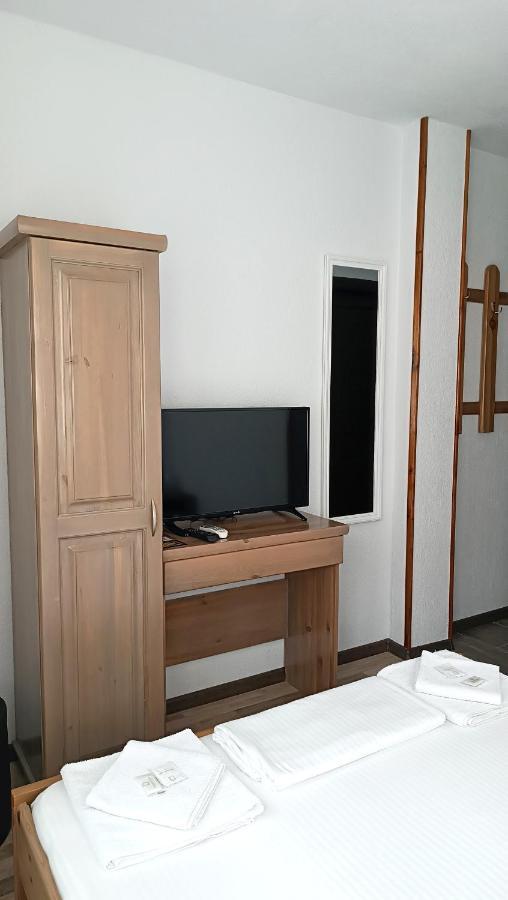 Guesthouse White Margarit Melnik  Exterior photo