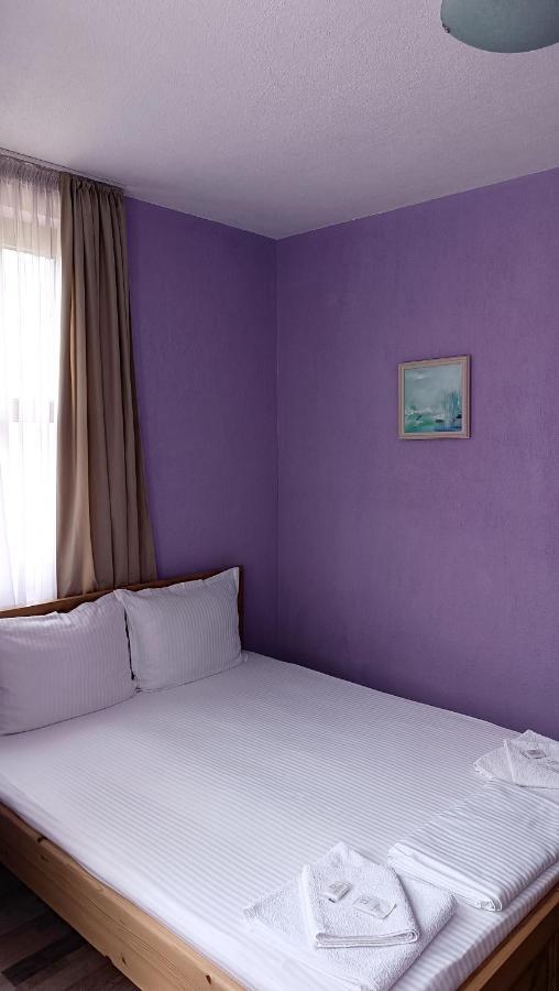 Guesthouse White Margarit Melnik  Exterior photo